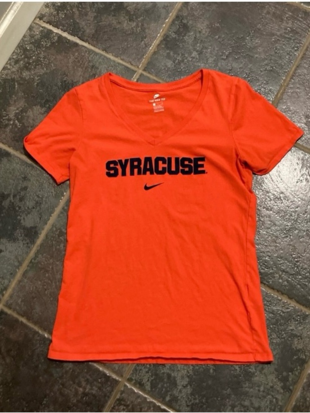 Nike Women’s V‑Neck Syracuse University Tee in Orange with Navy Logo Size S